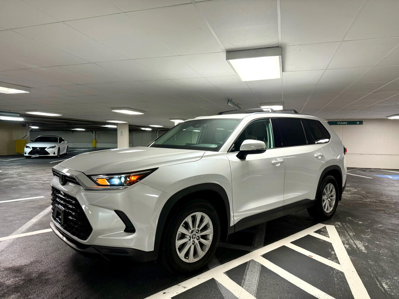 2025 Toyota Grand Highlander Limited photo 11