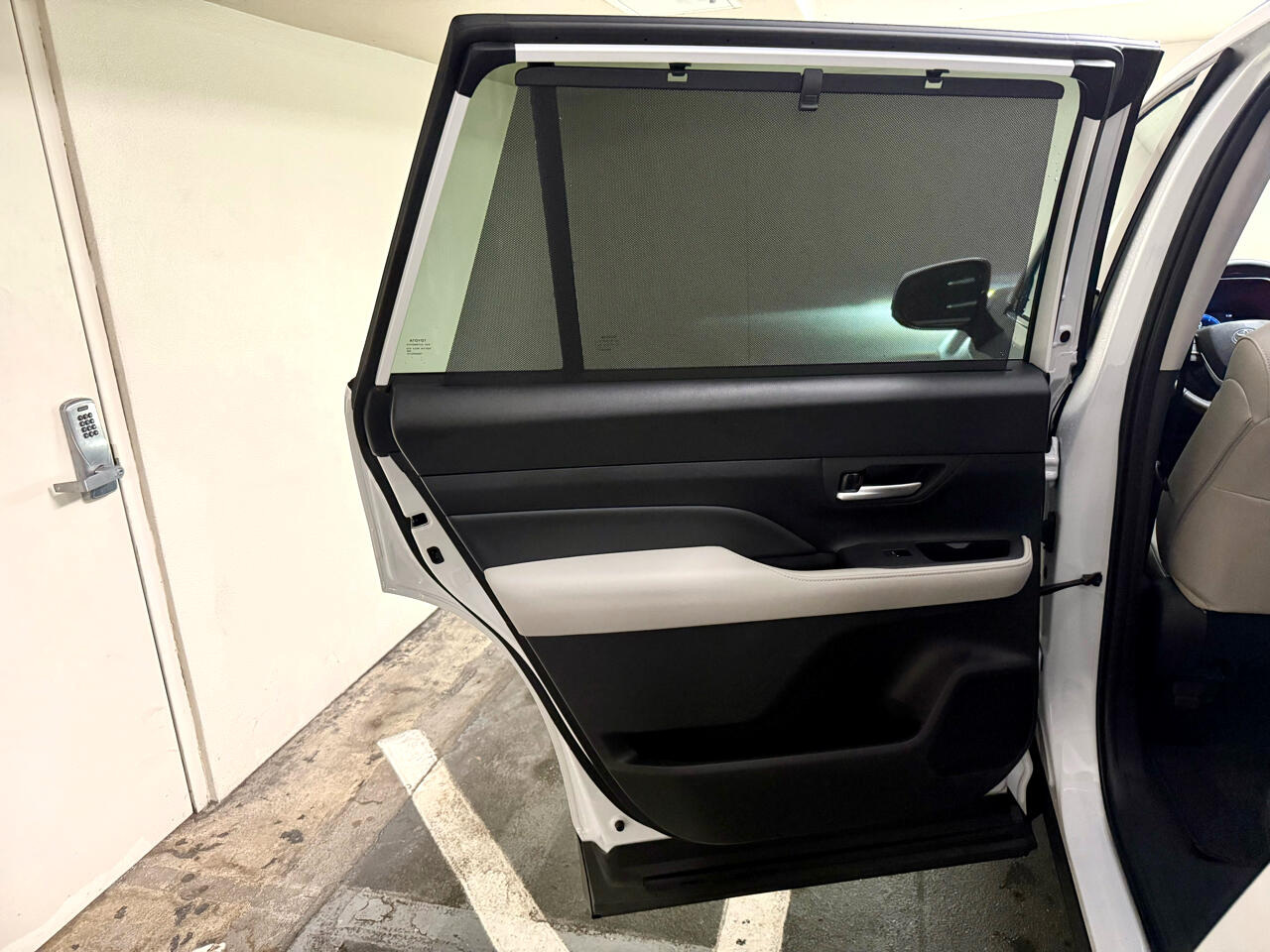 2025 Toyota Grand Highlander Limited photo 19