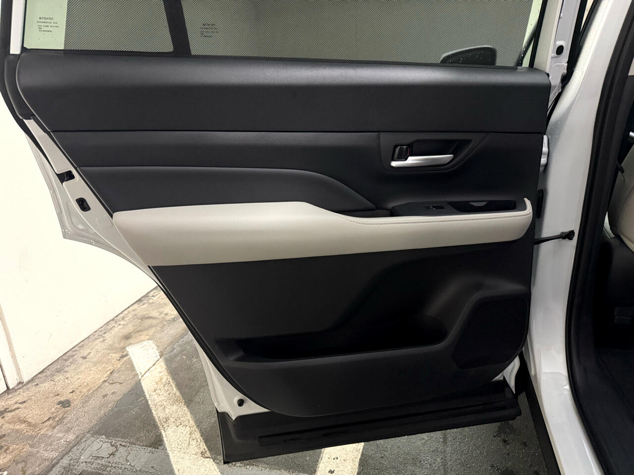 2025 Toyota Grand Highlander Limited photo 20