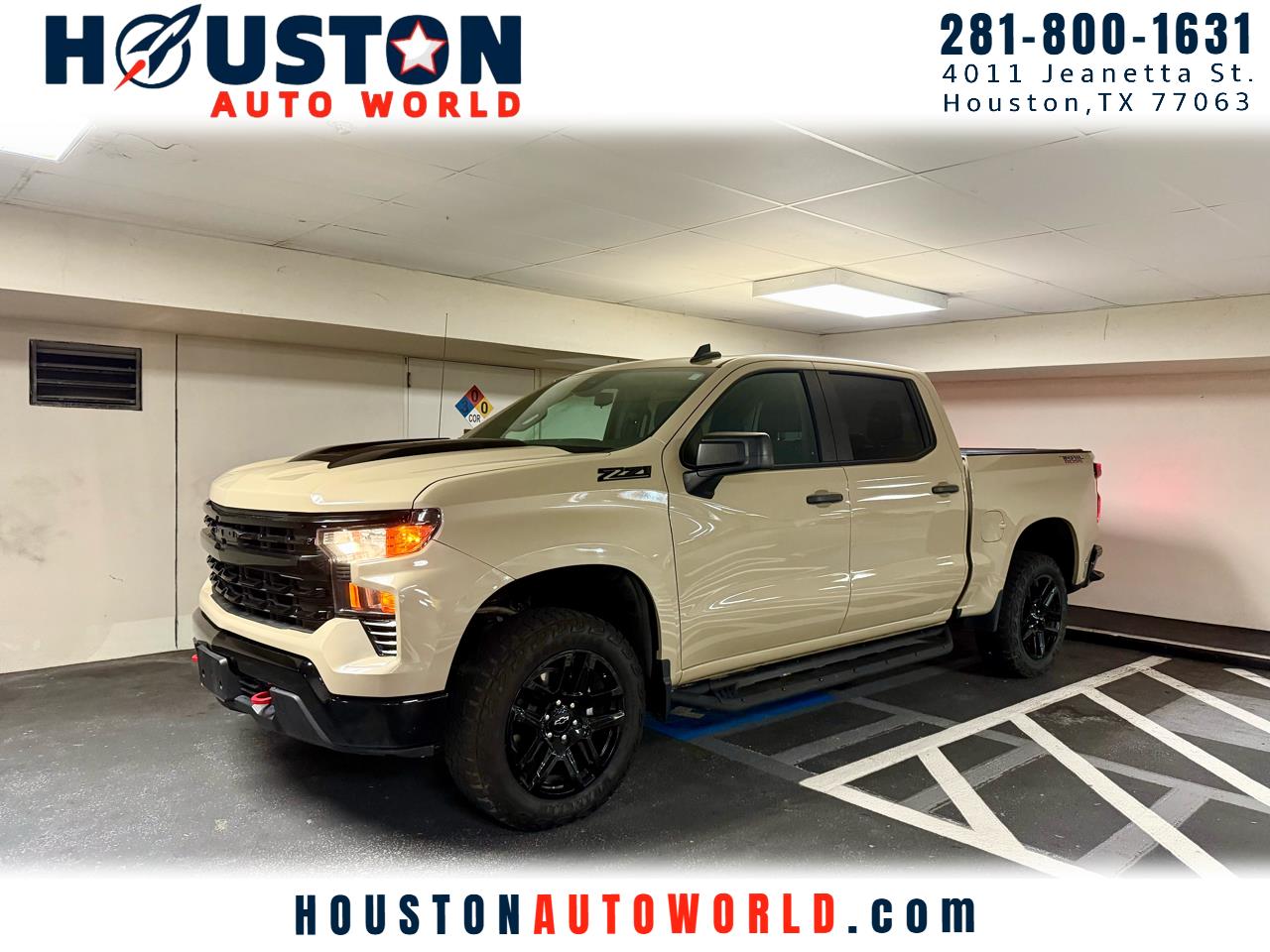 2023 Chevrolet Silverado 1500 4WD Crew Cab 147" Custom Trail Boss