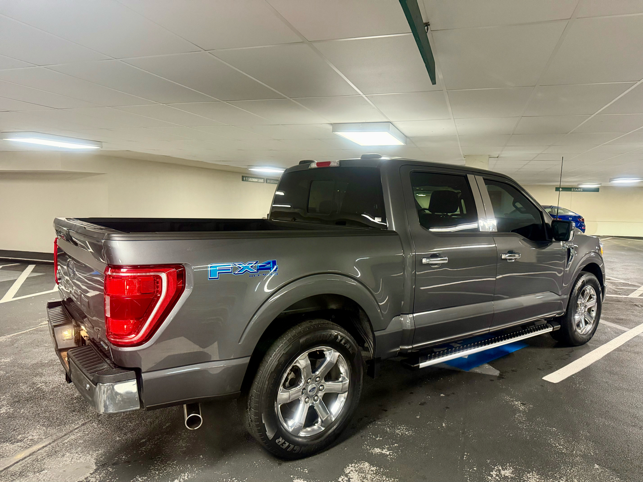 Ford F-150 2WD SuperCrew 145" XLT 2023