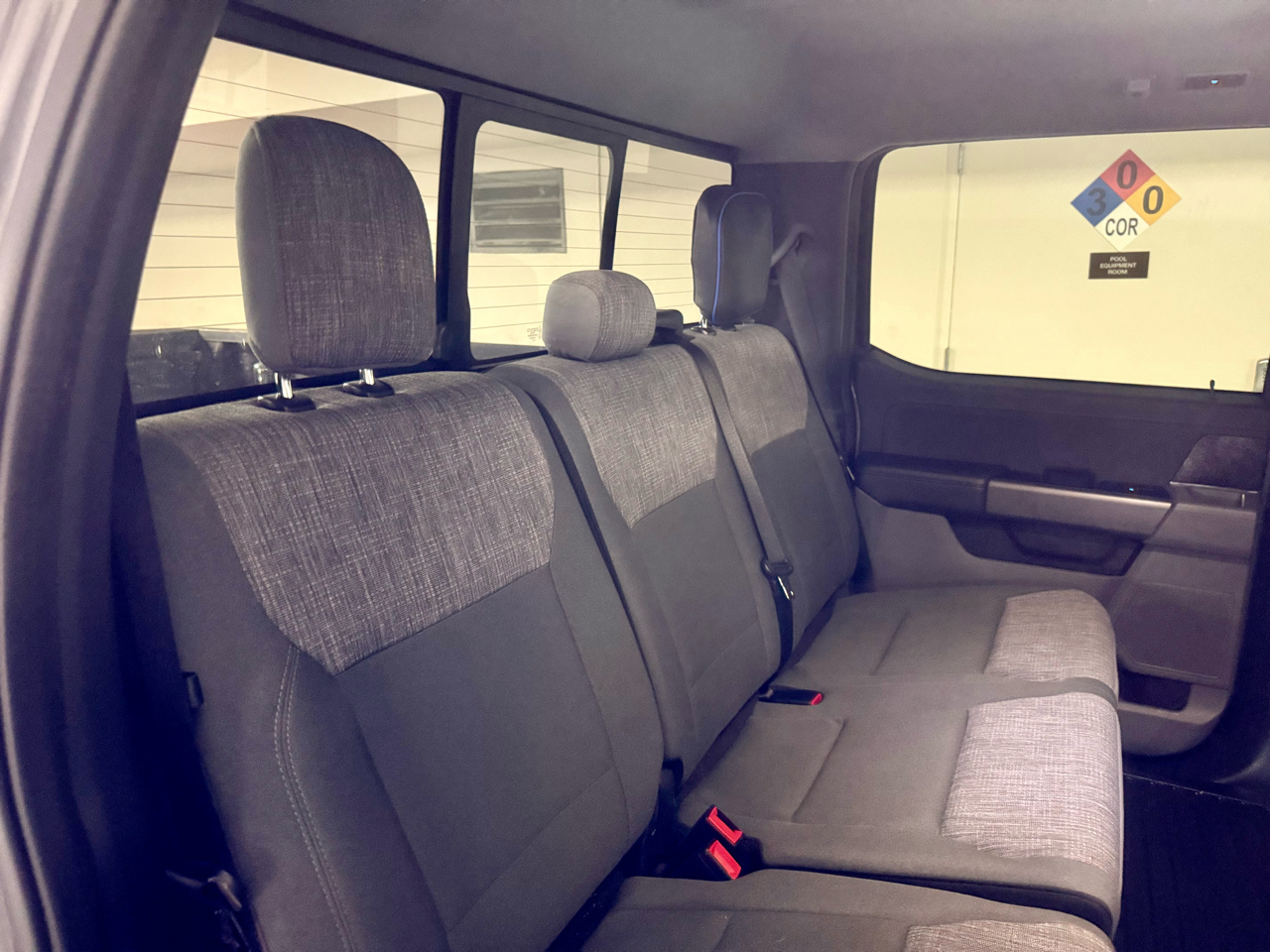 Ford F-150 2WD SuperCrew 145" XLT 2023