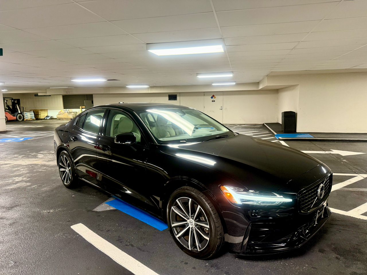 Volvo S60 B5 Momentum 2022