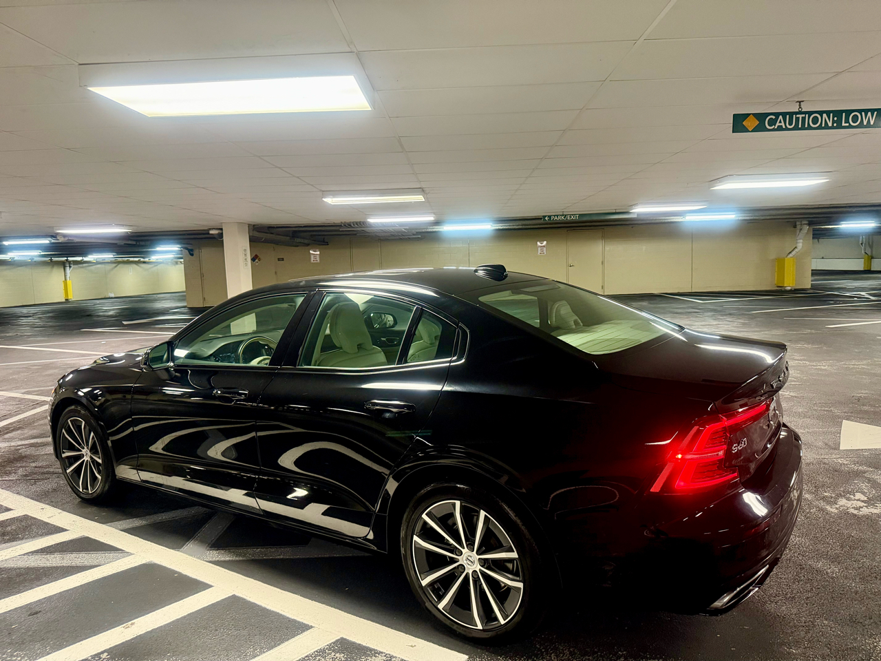 Volvo S60 B5 Momentum 2022