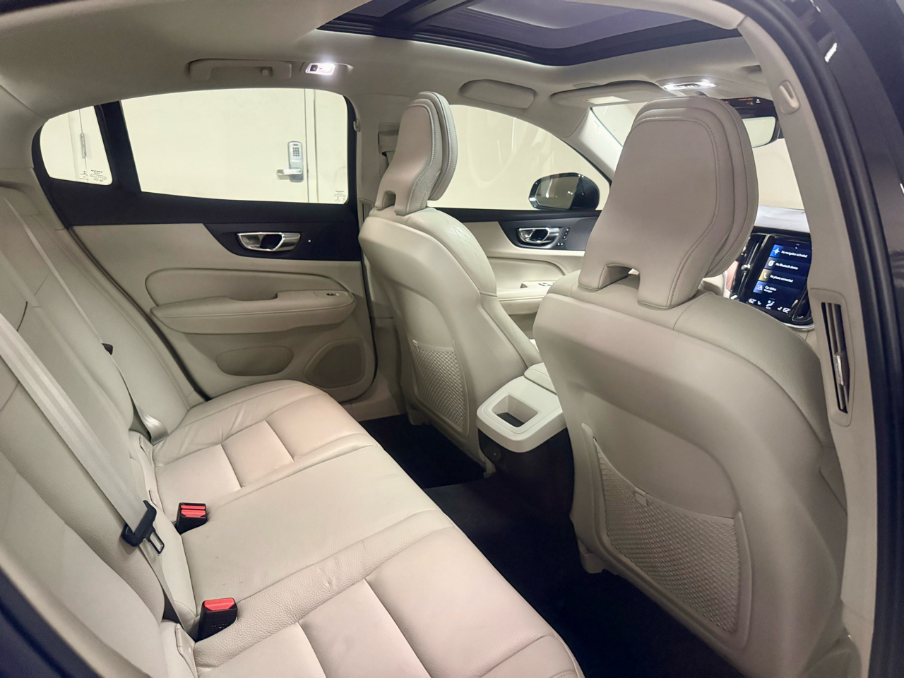 Volvo S60 B5 Momentum 2022