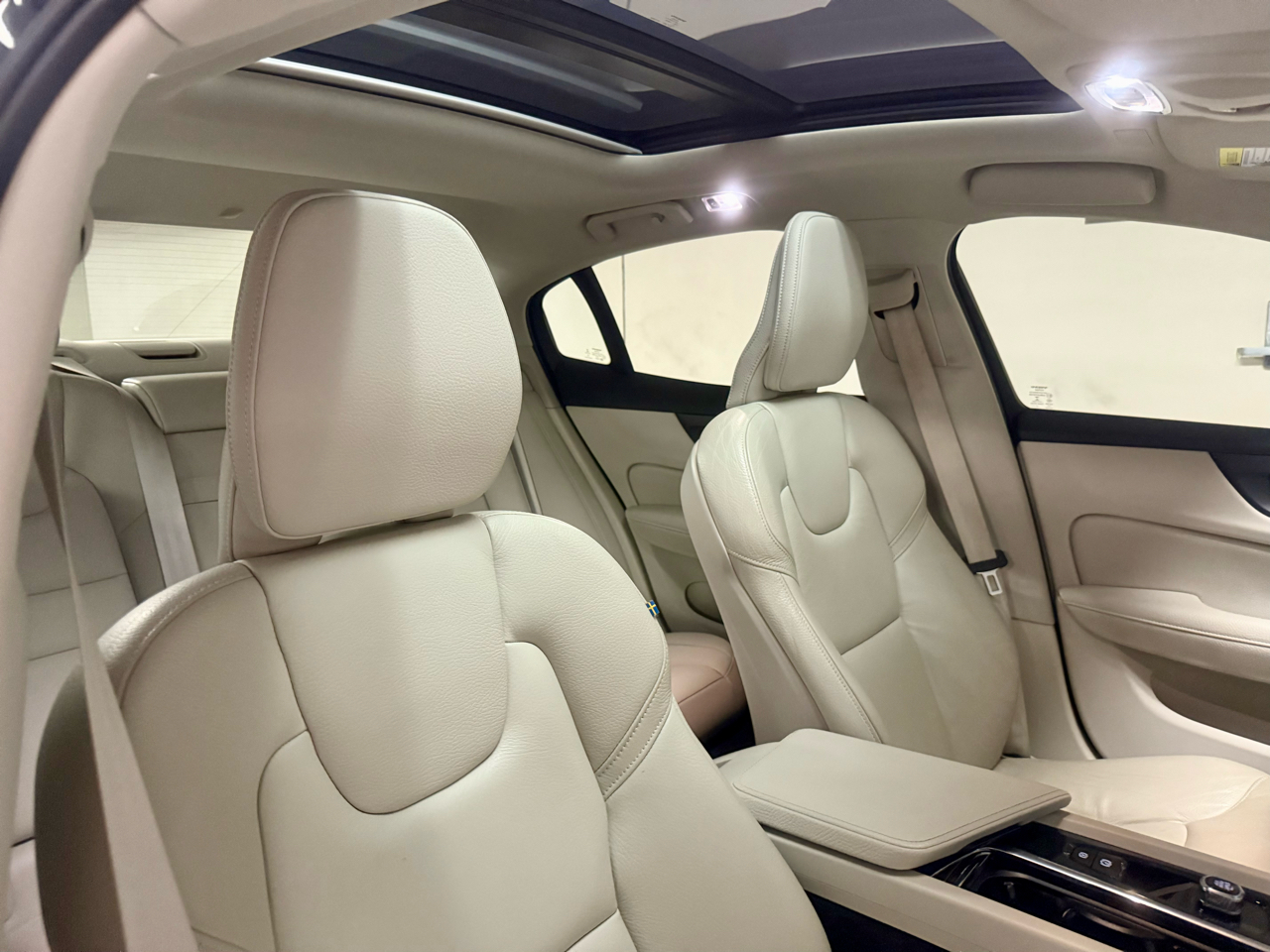 Volvo S60 B5 Momentum 2022