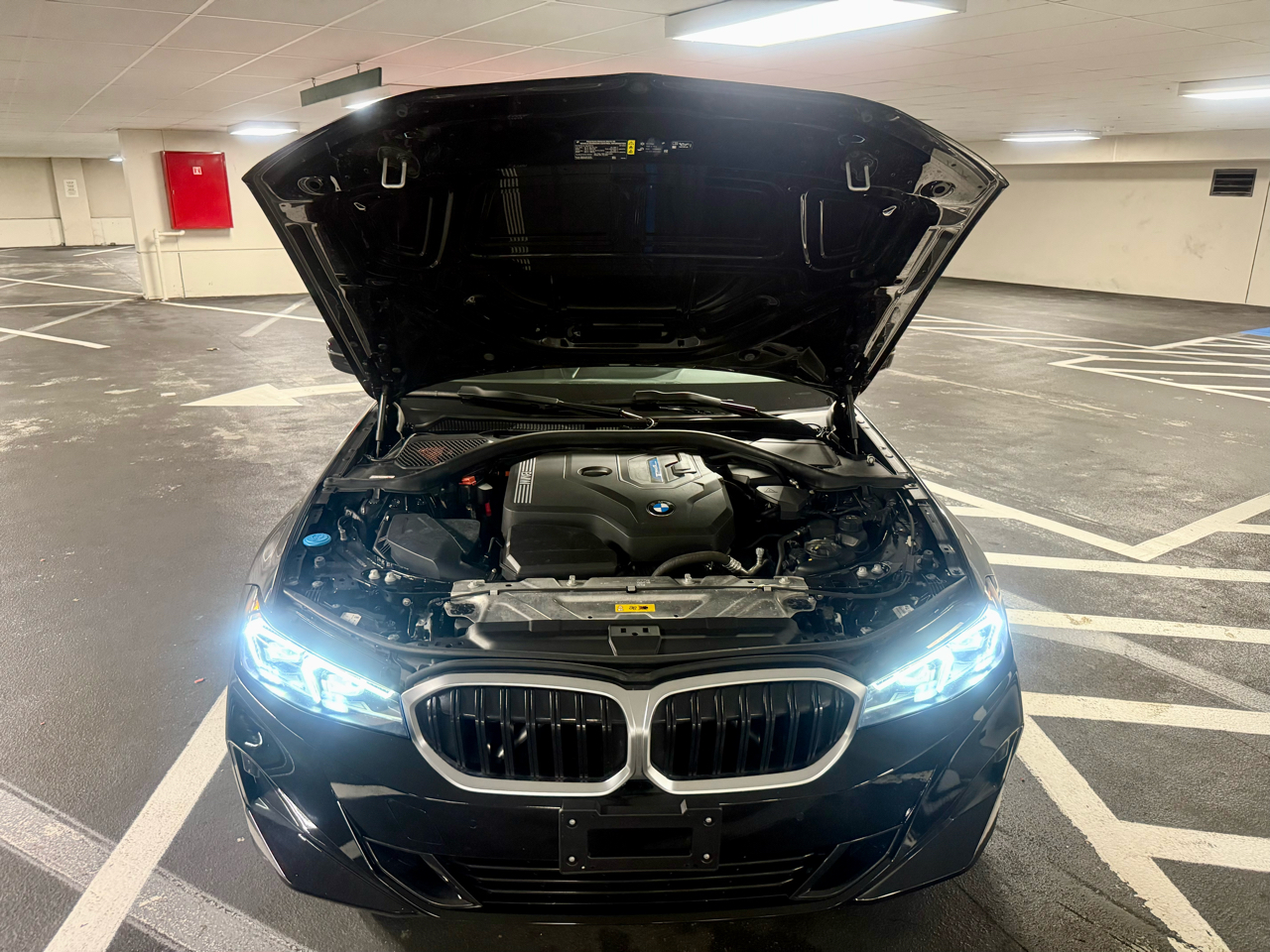 BMW 3-Series 330e 2023