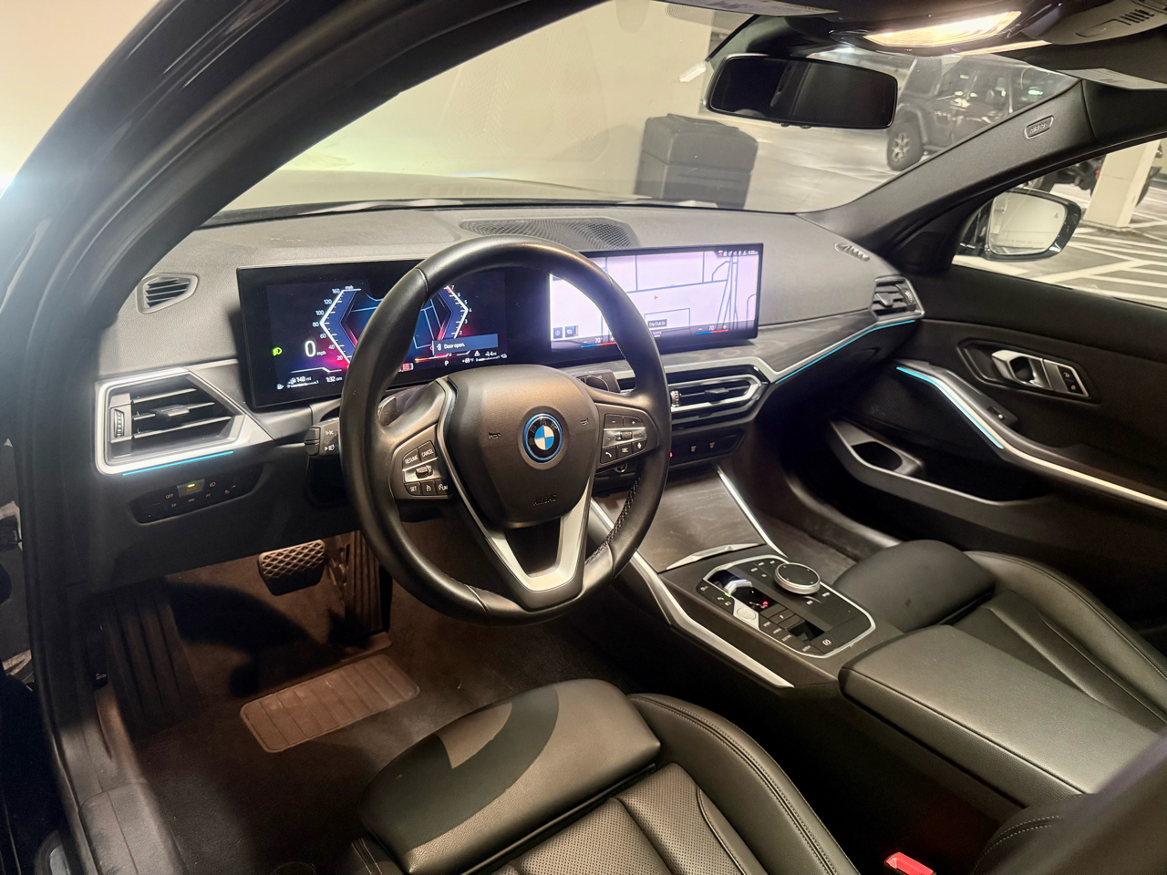 BMW 3-Series 330e 2023