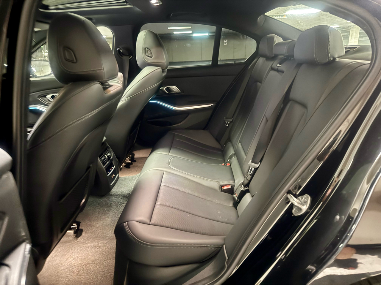 BMW 3-Series 330e 2023