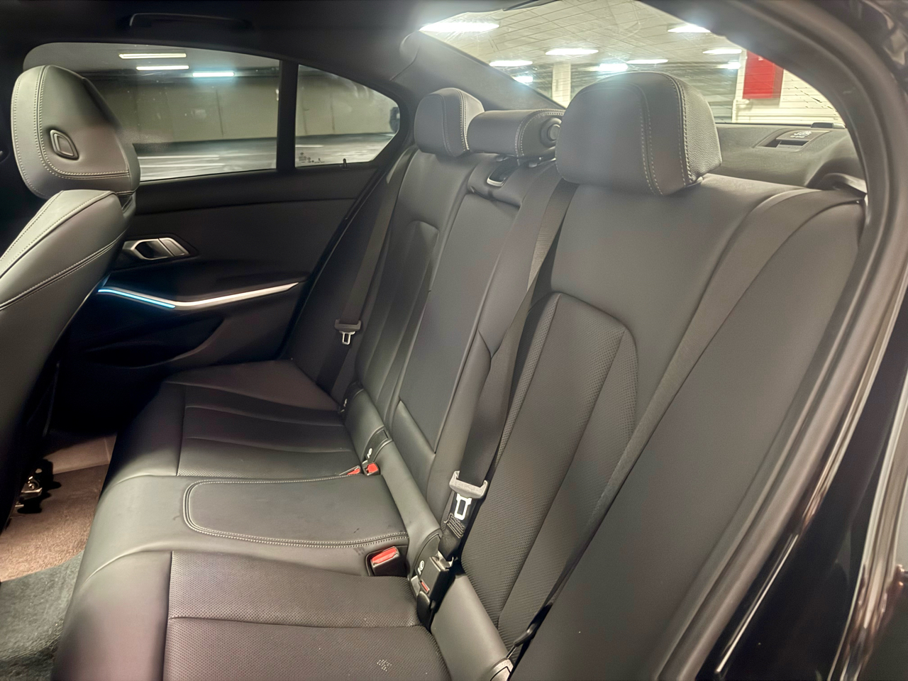 BMW 3-Series 330e 2023