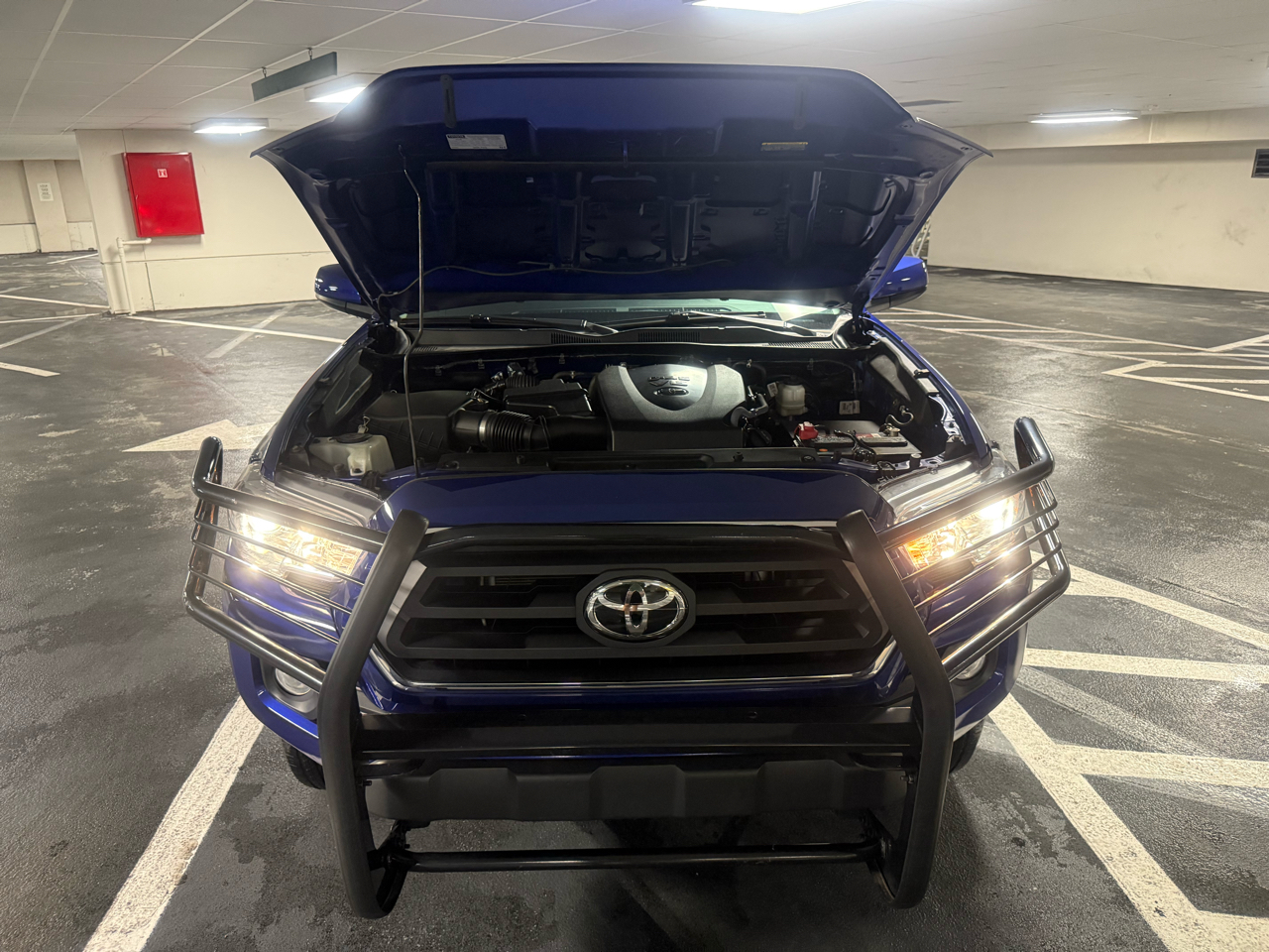 Toyota Tacoma 2WD Double Cab V6 AT SR5 (Natl) 2022