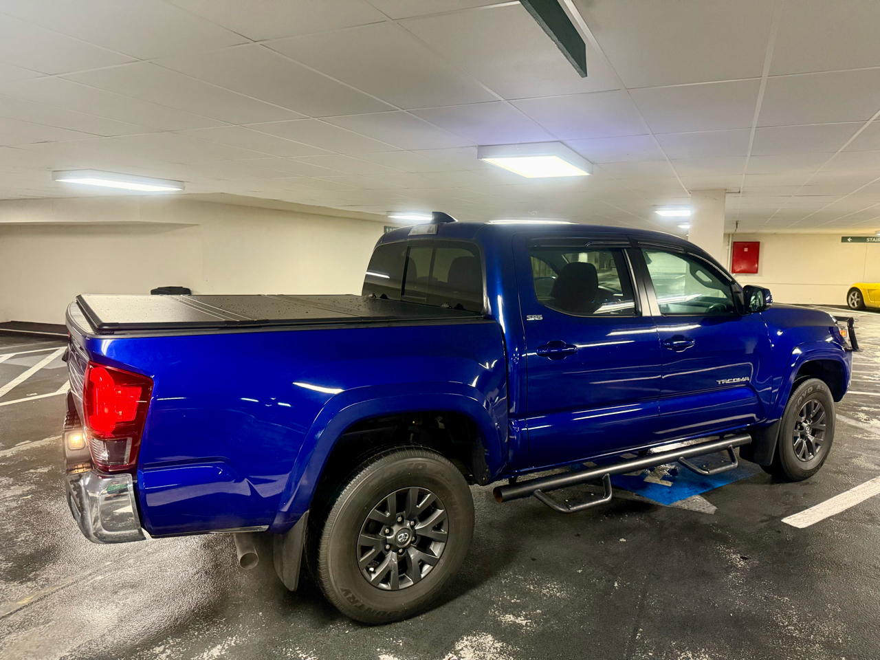 Toyota Tacoma 2WD Double Cab V6 AT SR5 (Natl) 2022