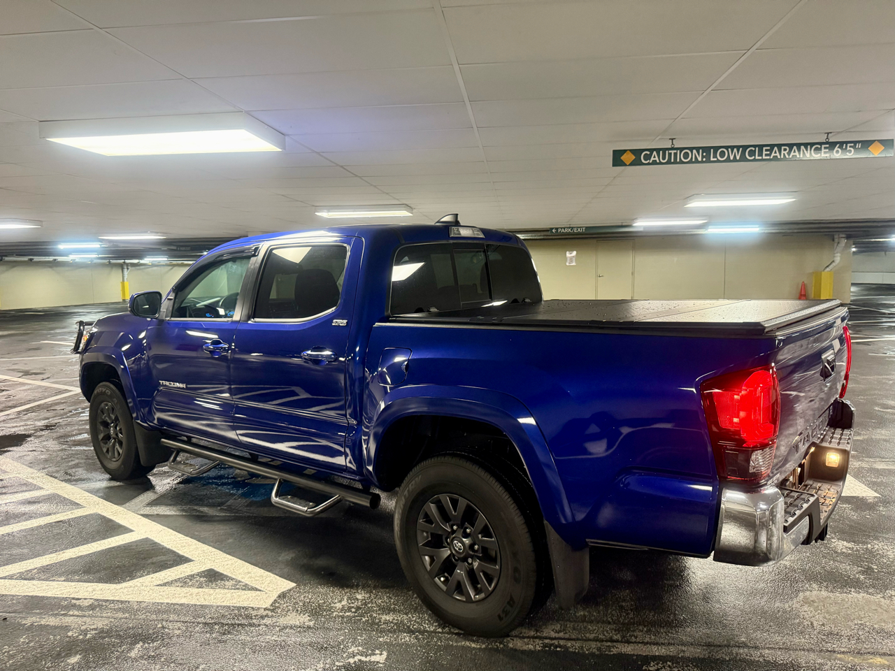 Toyota Tacoma 2WD Double Cab V6 AT SR5 (Natl) 2022