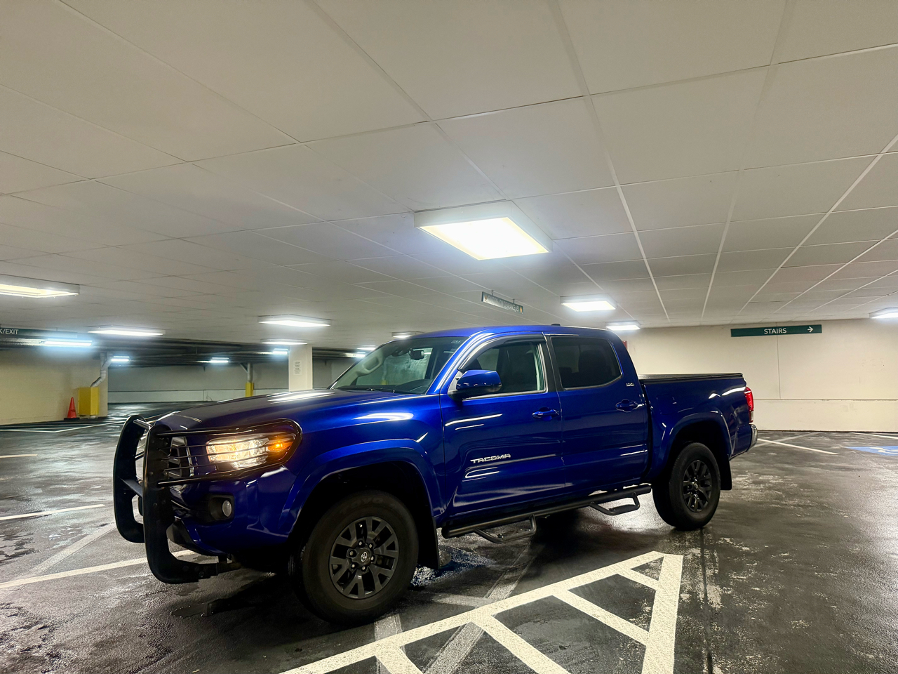 Toyota Tacoma 2WD Double Cab V6 AT SR5 (Natl) 2022