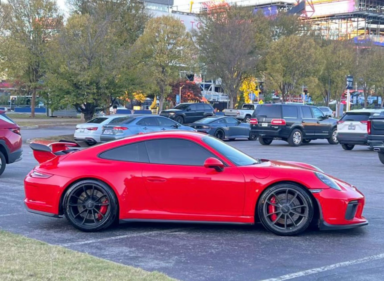 Porsche 911 2dr Cpe GT3 6-Spd Manual 2018