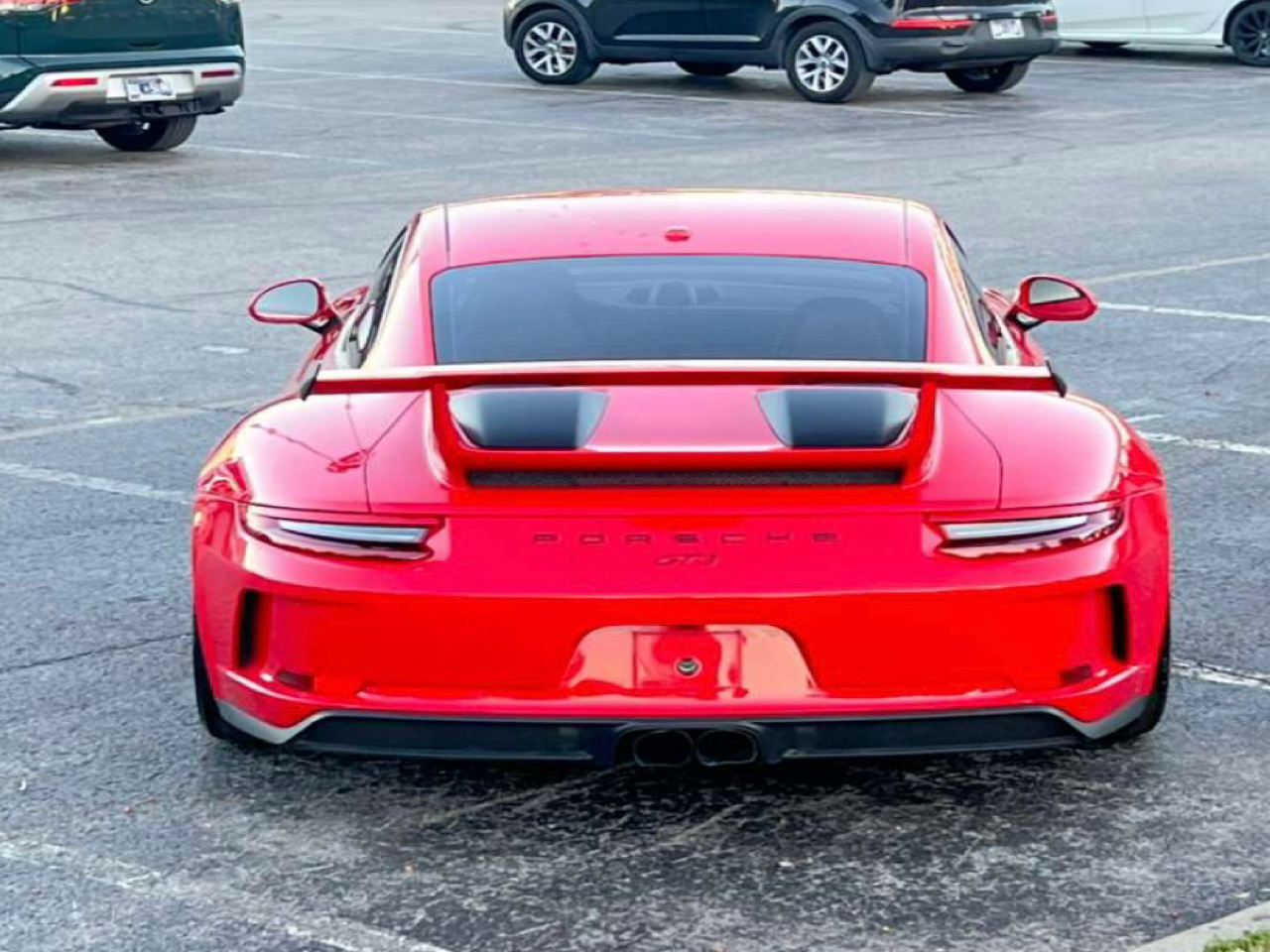 Porsche 911 2dr Cpe GT3 6-Spd Manual 2018