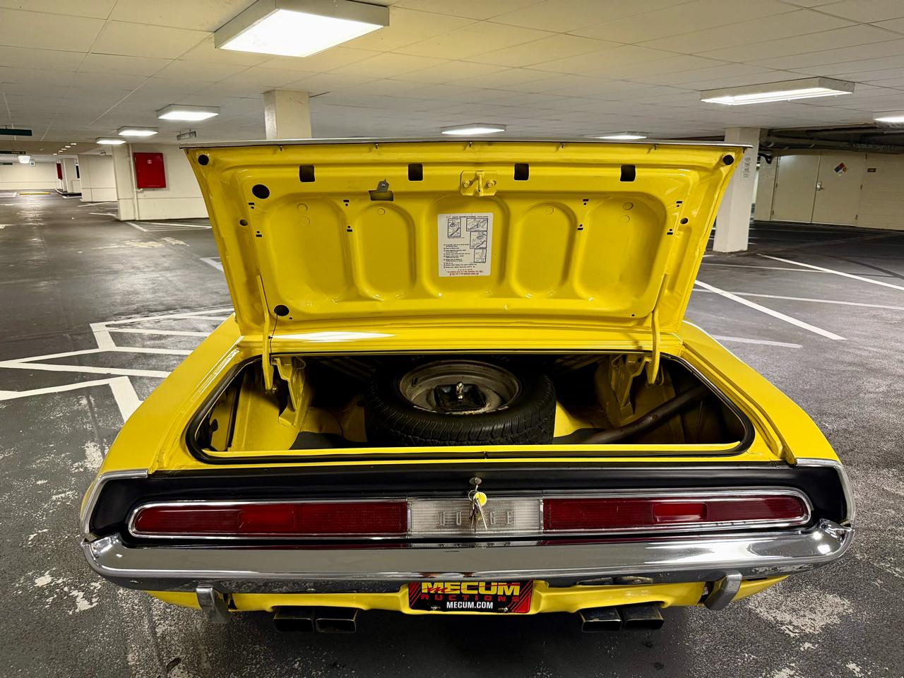 Dodge Challenger Base 2D Coupe 1970