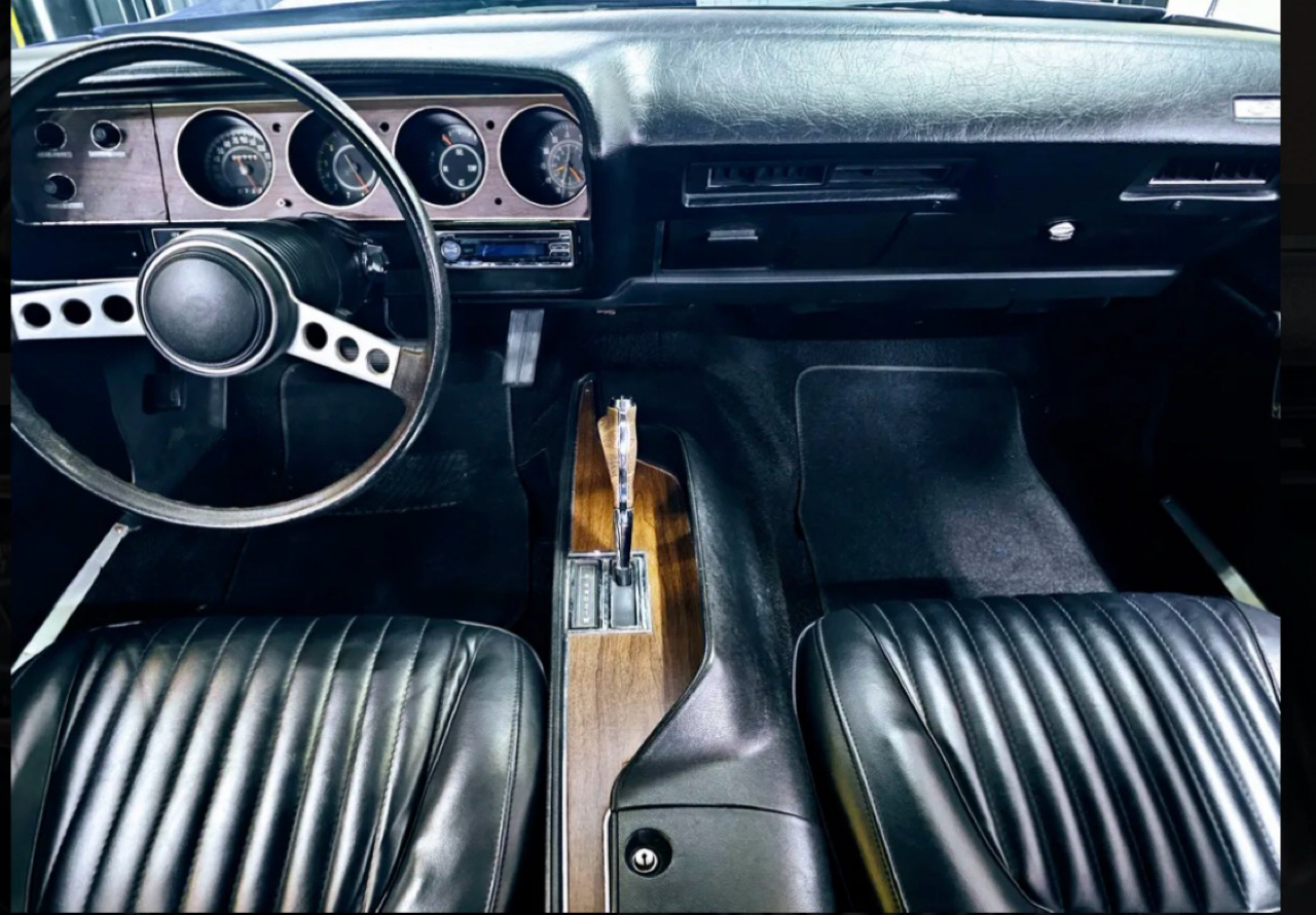 Dodge Challenger 2dr Cpe R/T 1971