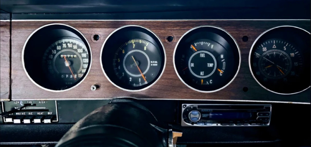 Dodge Challenger 2dr Cpe R/T 1971