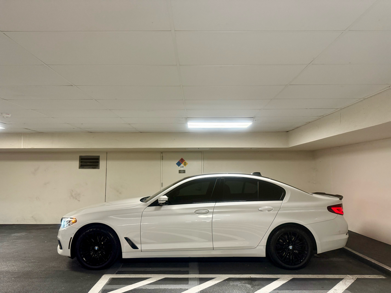 BMW 5-Series 540i xDrive 2019