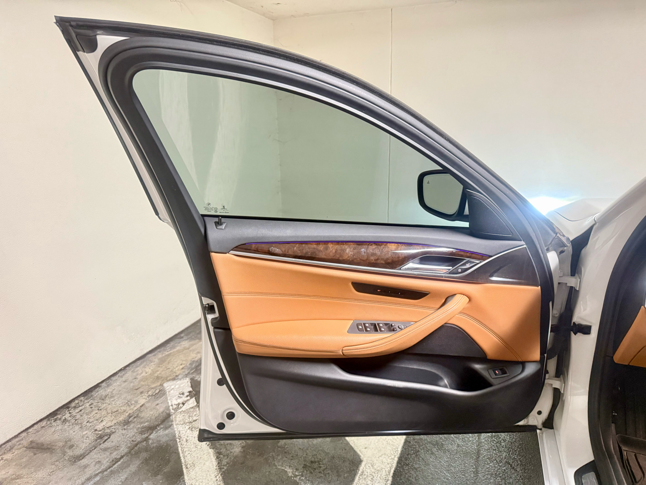 BMW 5-Series 540i xDrive 2019