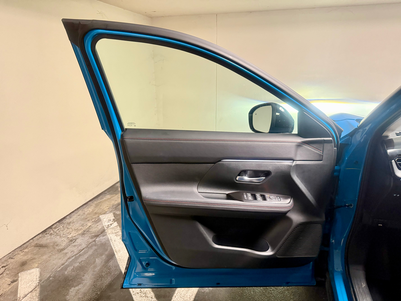 Nissan Kicks SR 2025