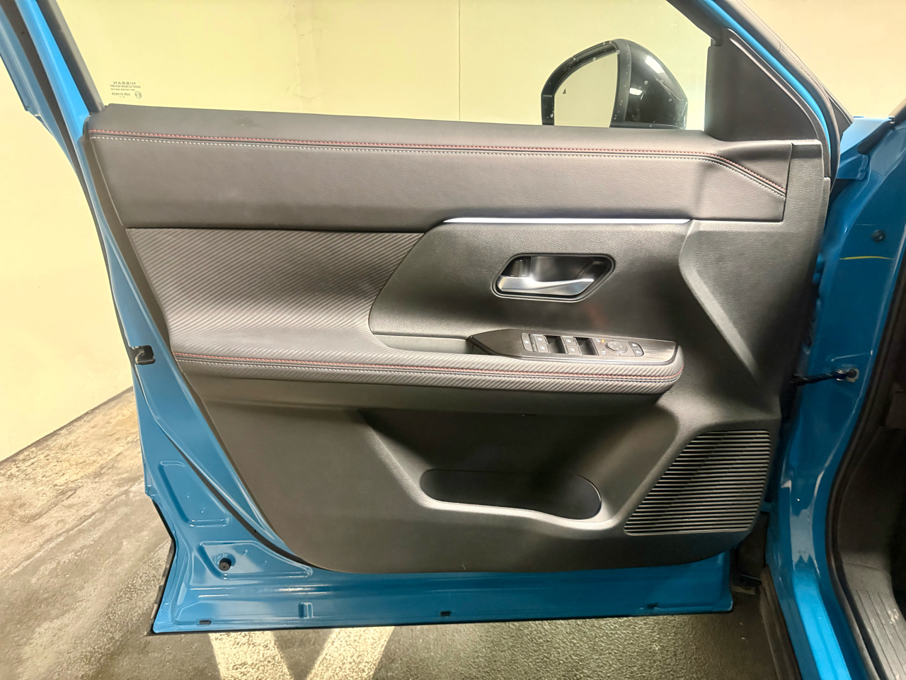 Nissan Kicks SR 2025