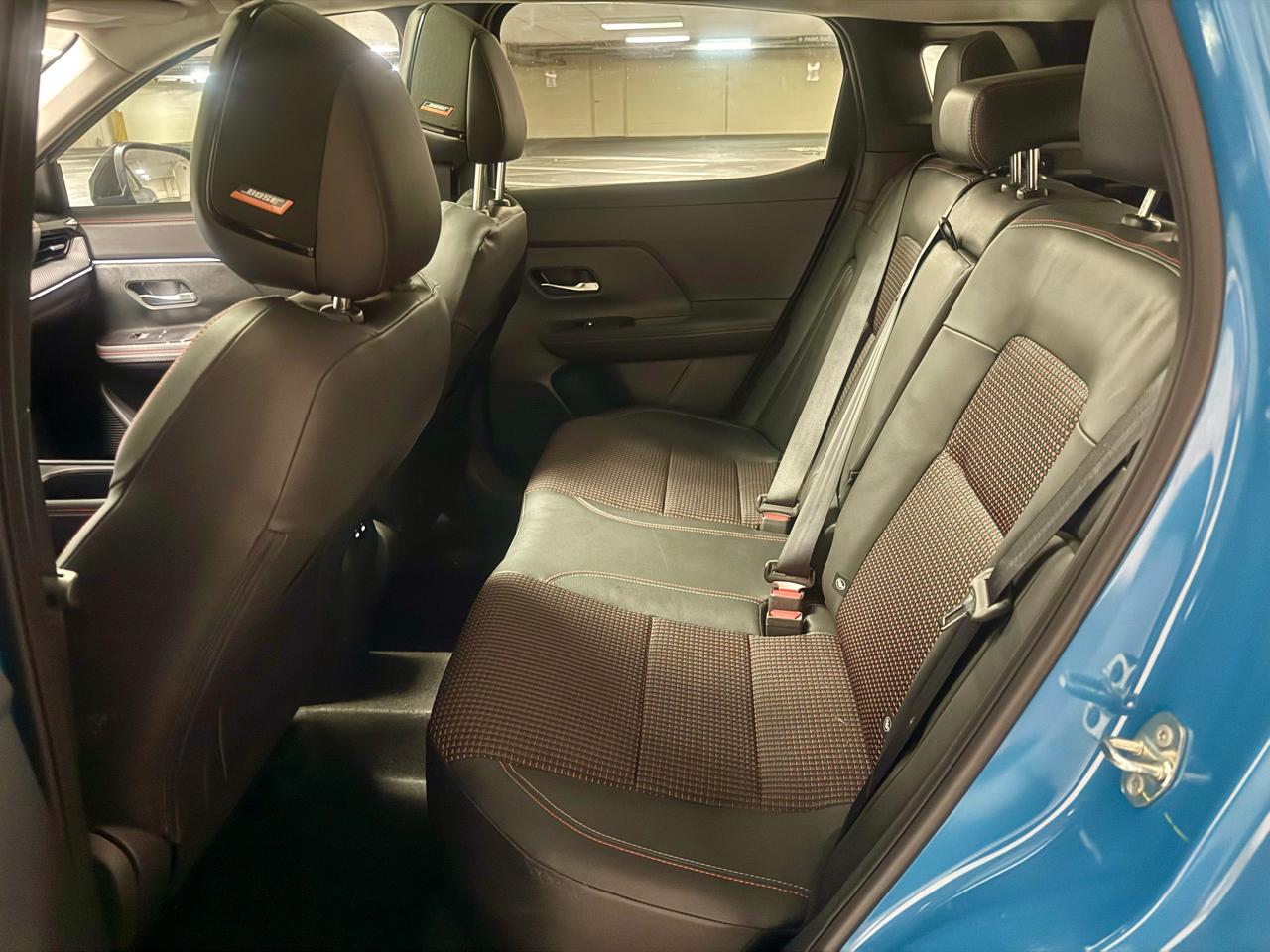 Nissan Kicks SR 2025