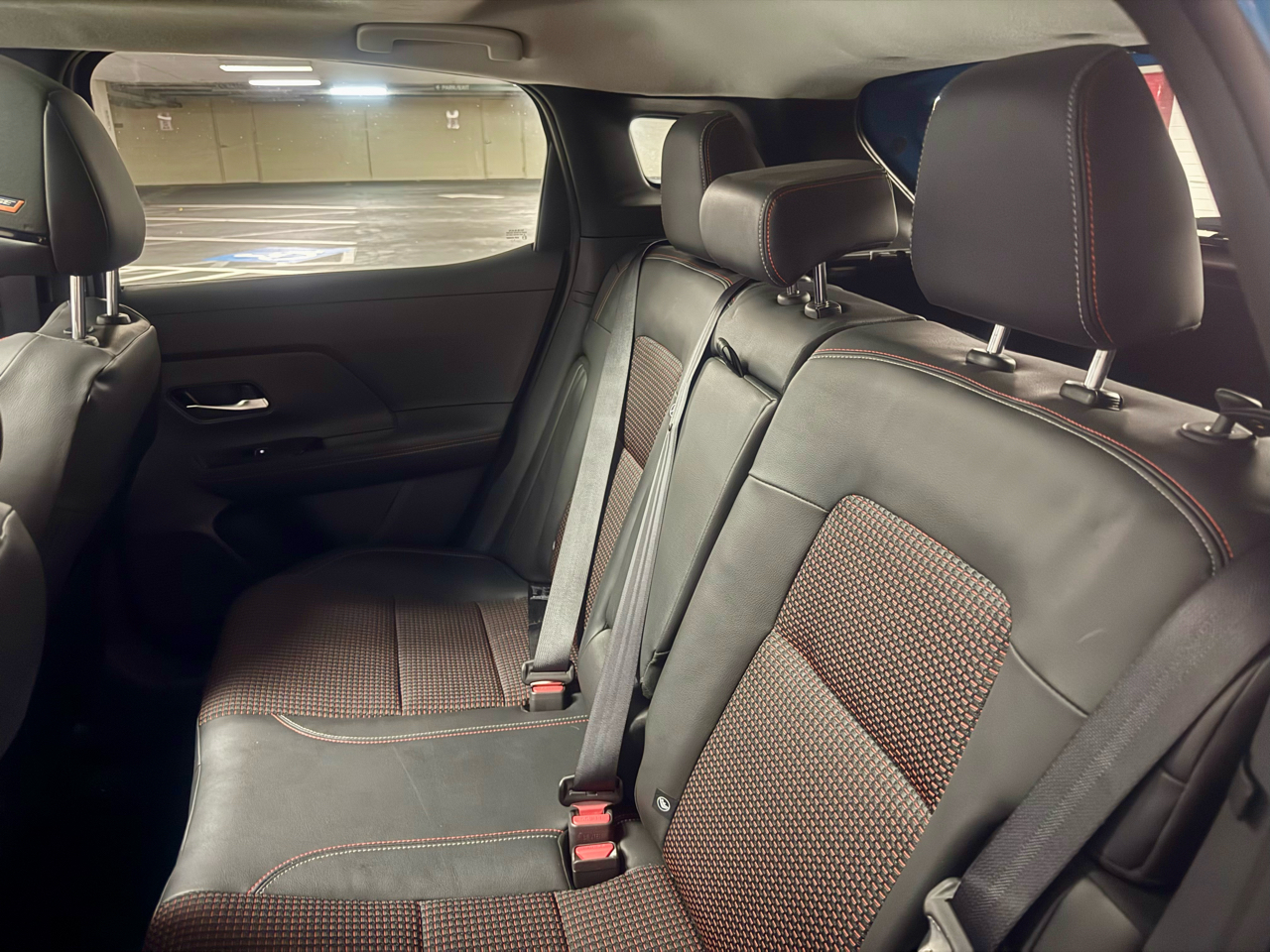 Nissan Kicks SR 2025