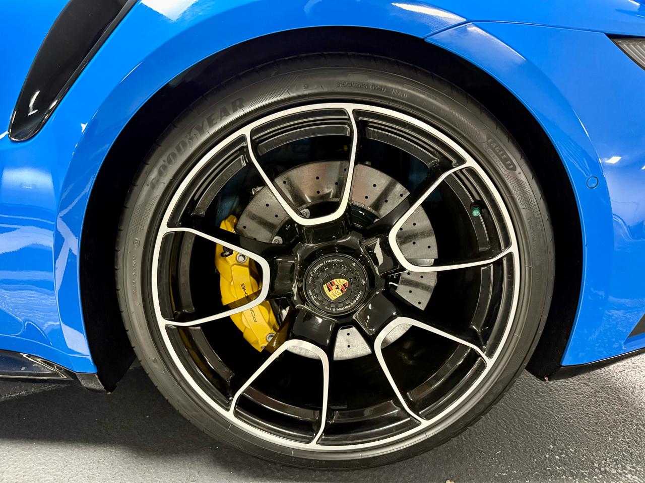 Porsche 911 2dr Cpe Turbo S 2023