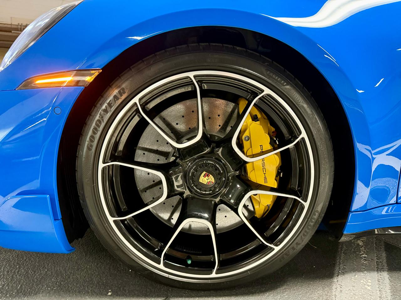 Porsche 911 2dr Cpe Turbo S 2023