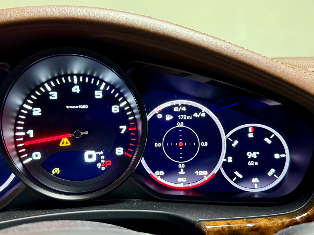 Porsche Panamera RWD 2022