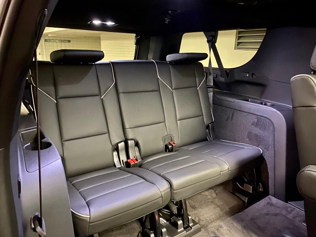 Cadillac Escalade ESV 4WD 4dr Premium Luxury 2023