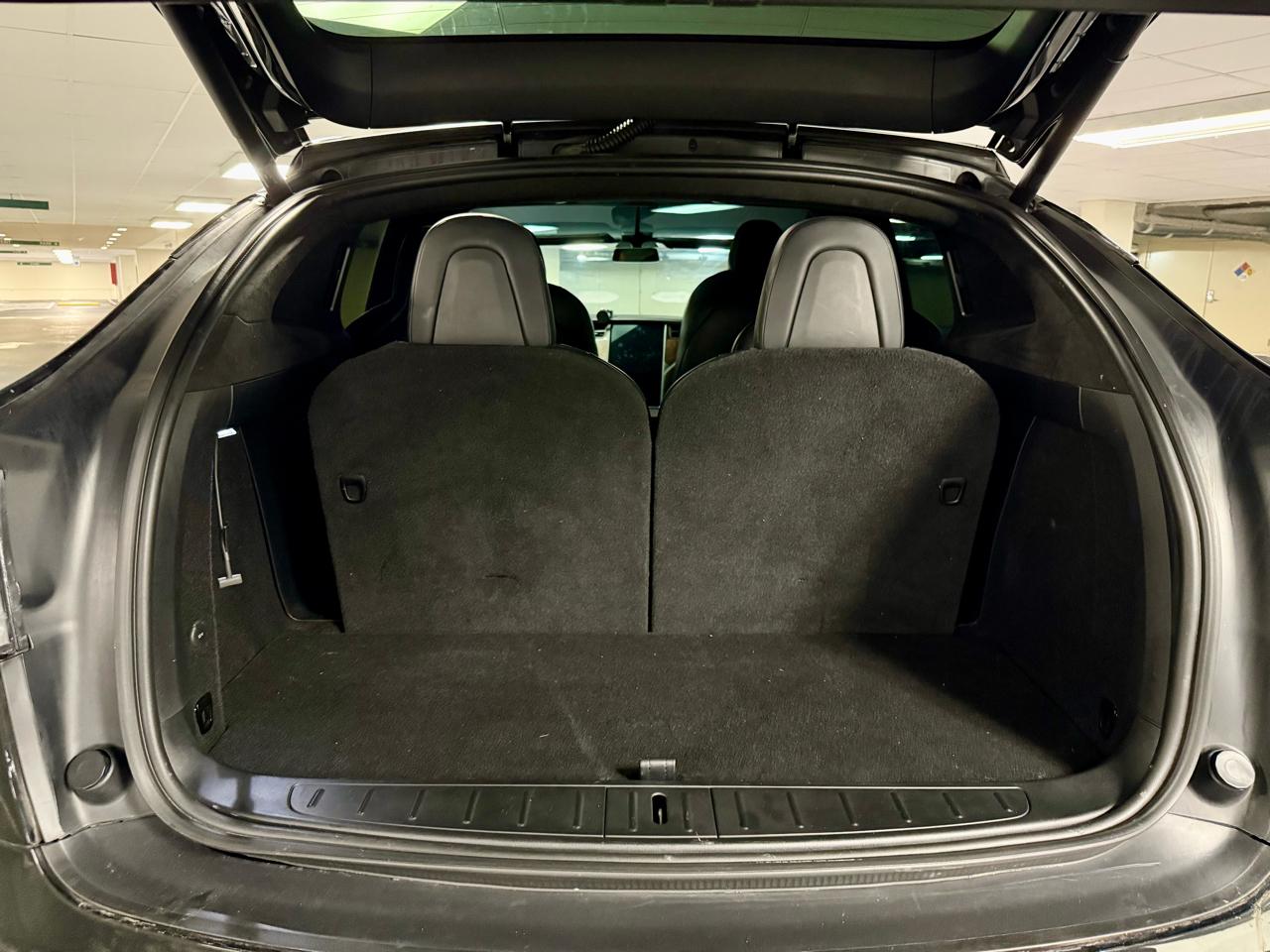 Tesla Model X Long Range AWD 2021