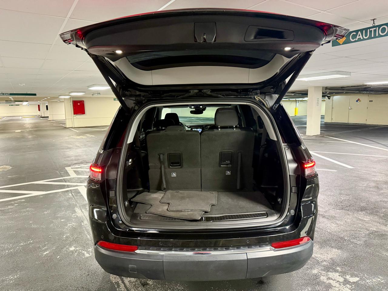 Jeep Grand Cherokee L Laredo 4x4 2022