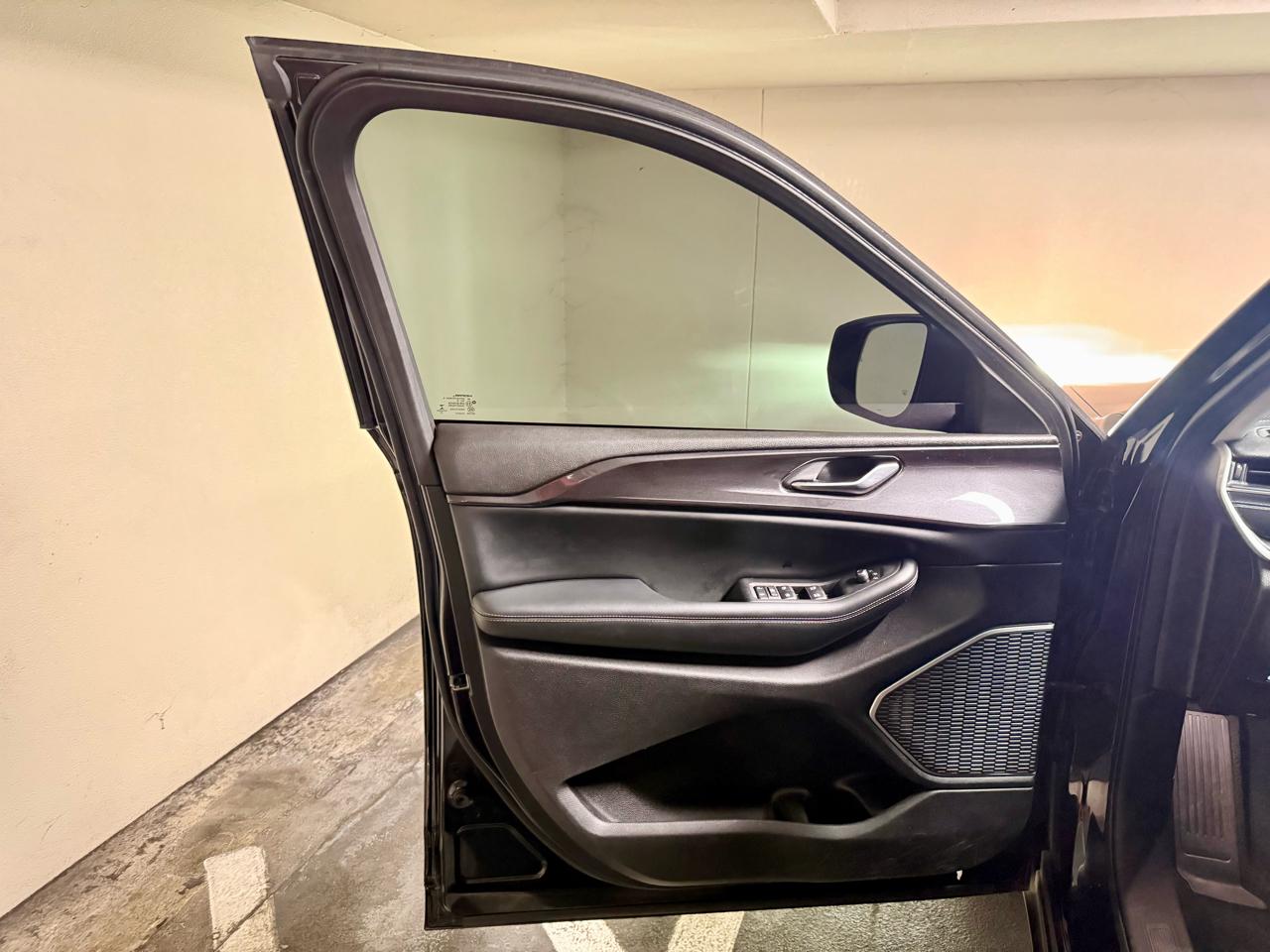 Jeep Grand Cherokee L Laredo 4x4 2022