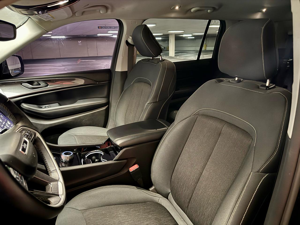 Jeep Grand Cherokee L Laredo 4x4 2022