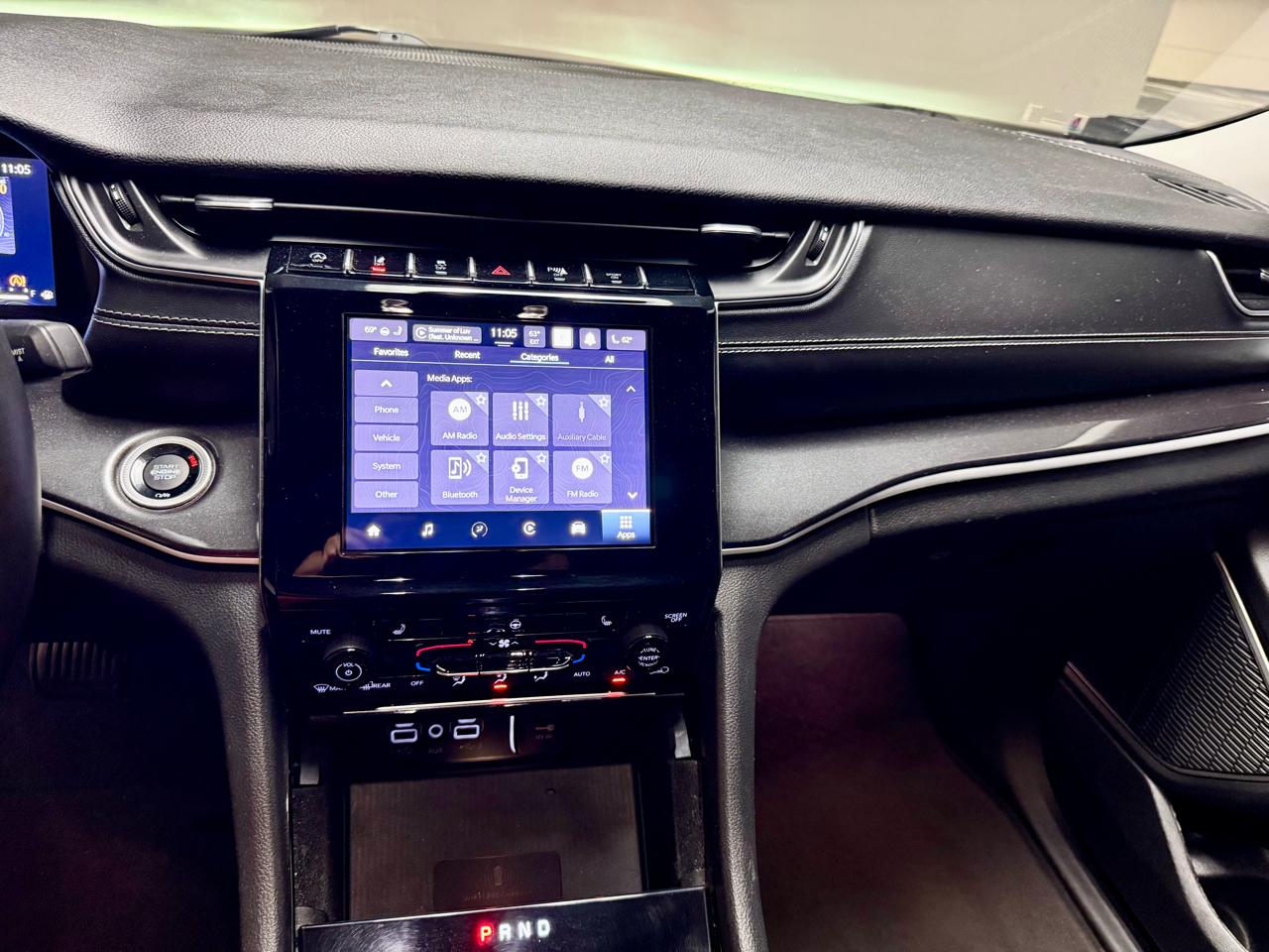 Jeep Grand Cherokee L Laredo 4x4 2022