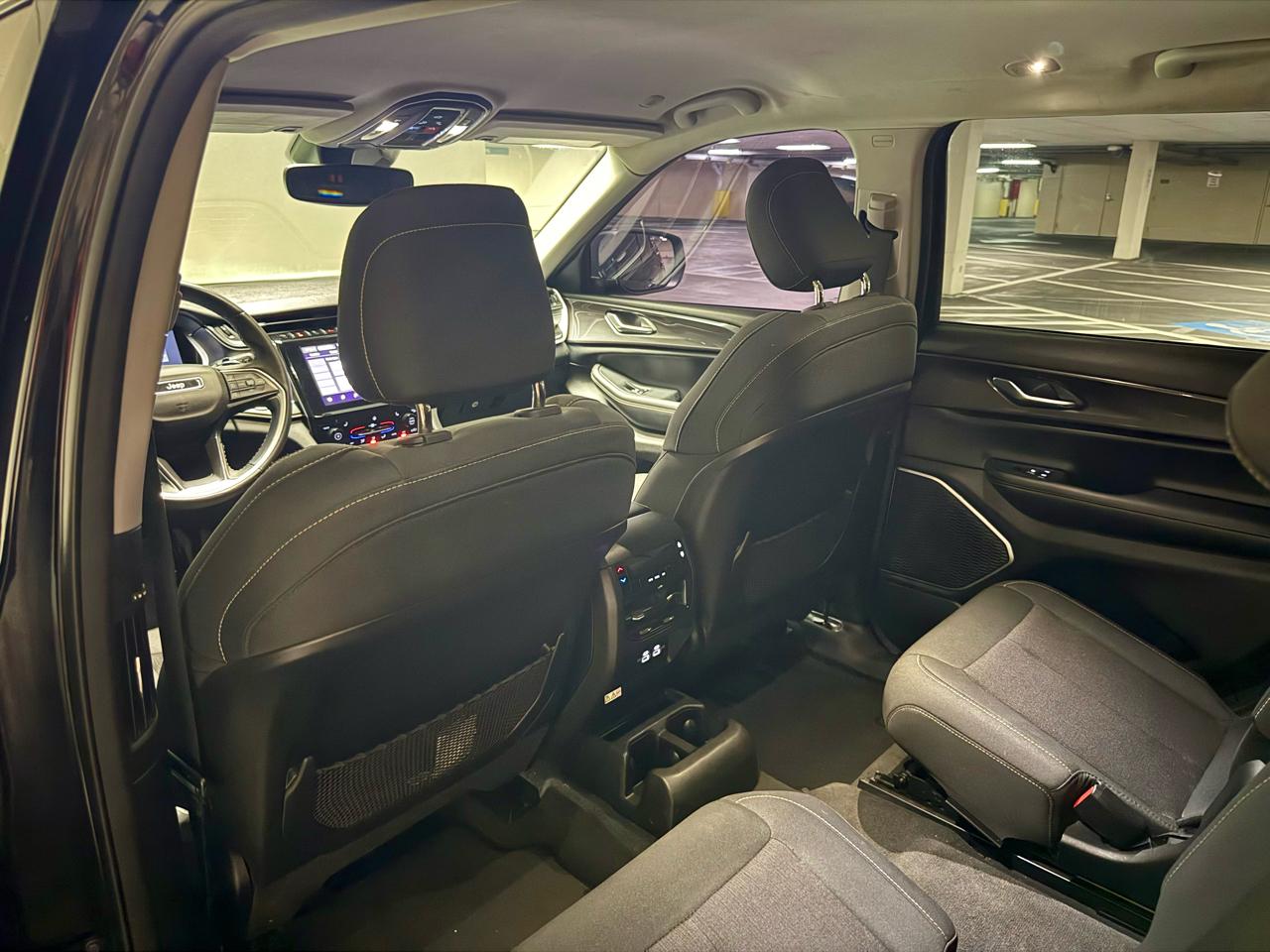 Jeep Grand Cherokee L Laredo 4x4 2022