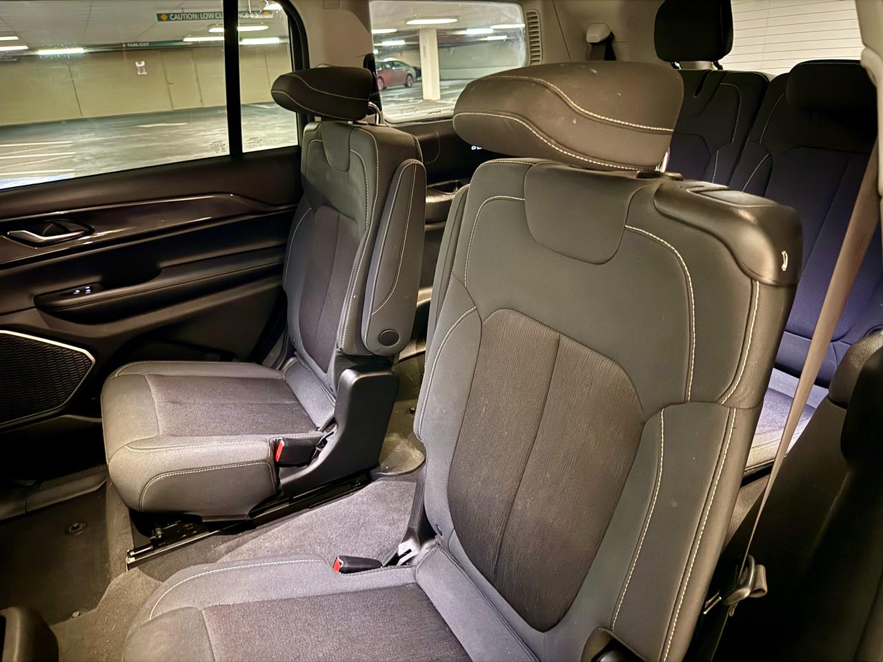 Jeep Grand Cherokee L Laredo 4x4 2022