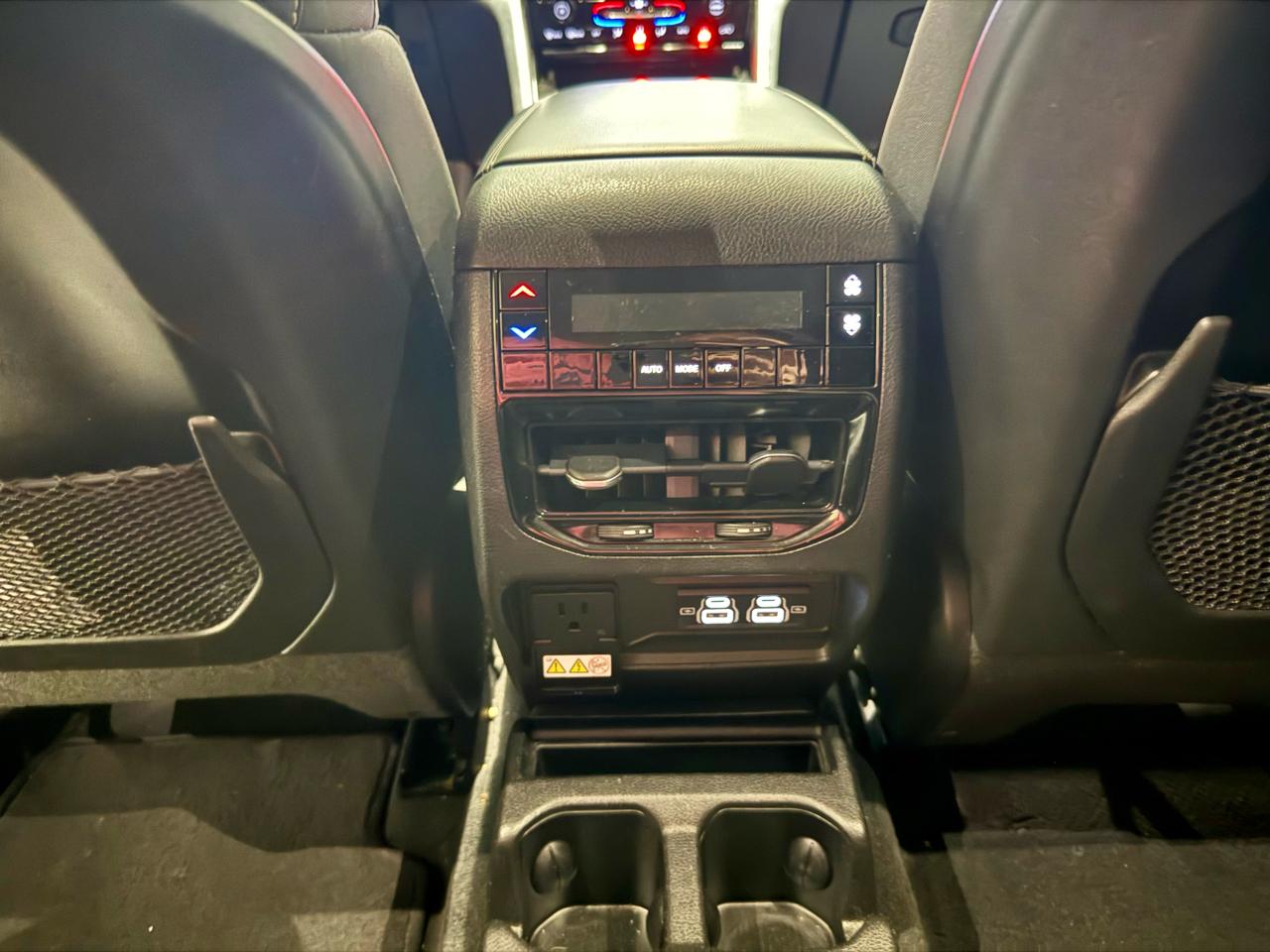 Jeep Grand Cherokee L Laredo 4x4 2022