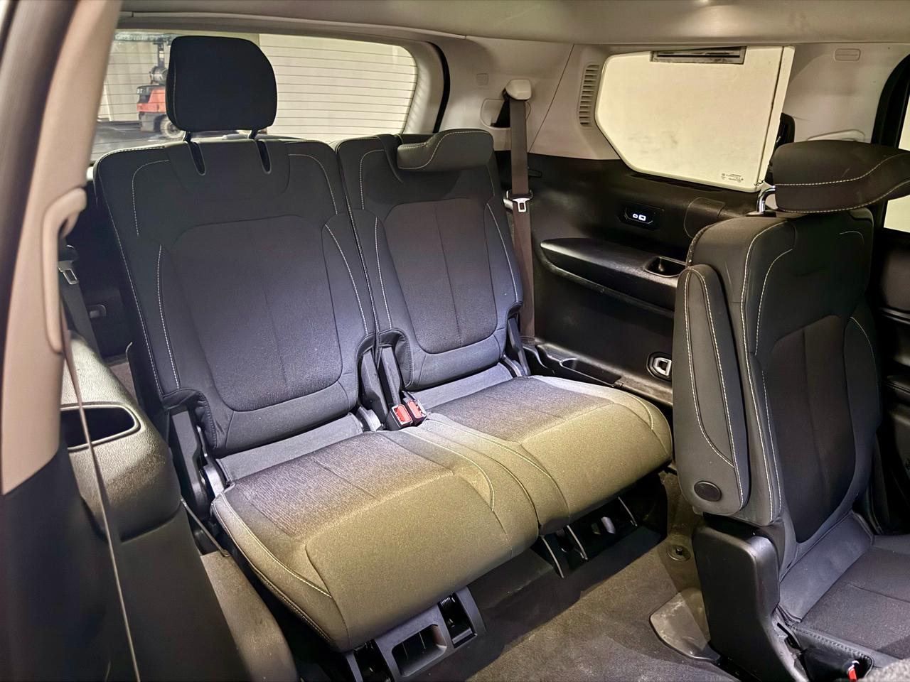 Jeep Grand Cherokee L Laredo 4x4 2022