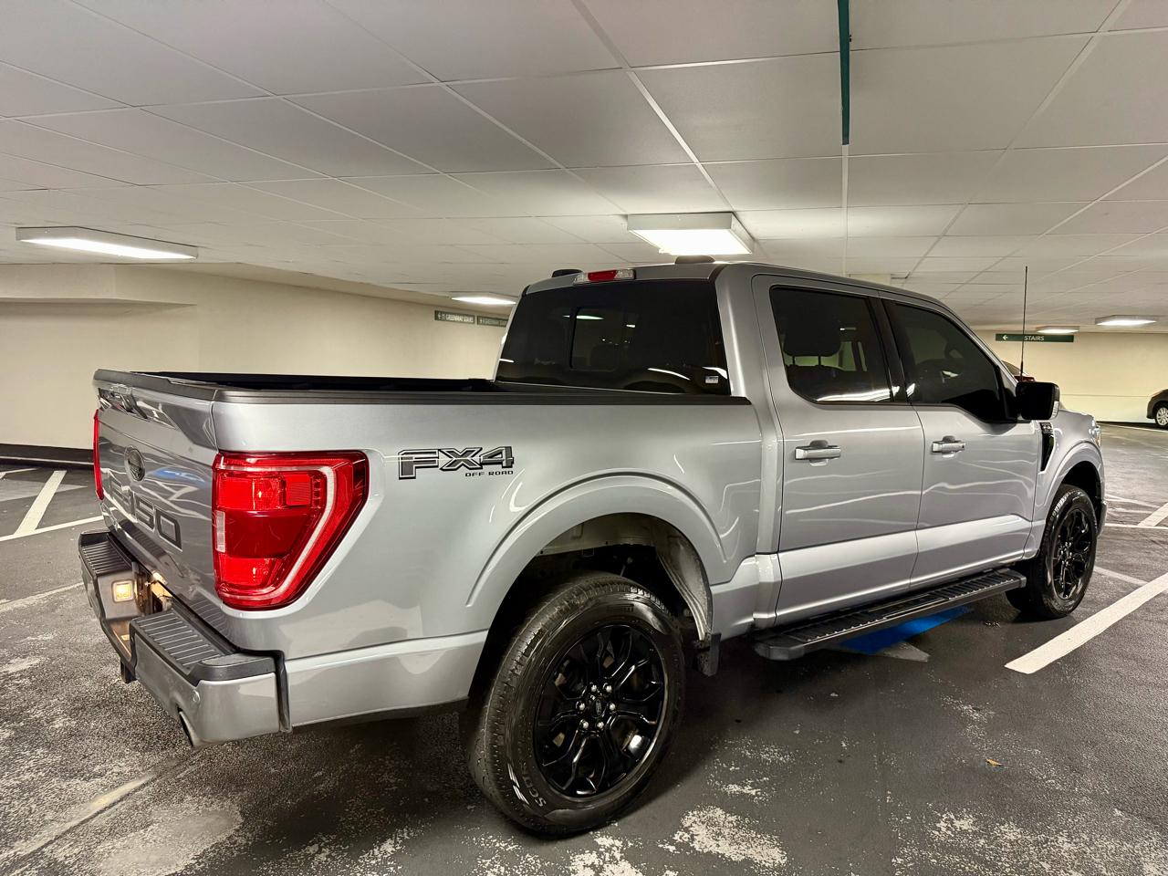 Ford F-150 4WD SuperCrew 145" XLT 2023