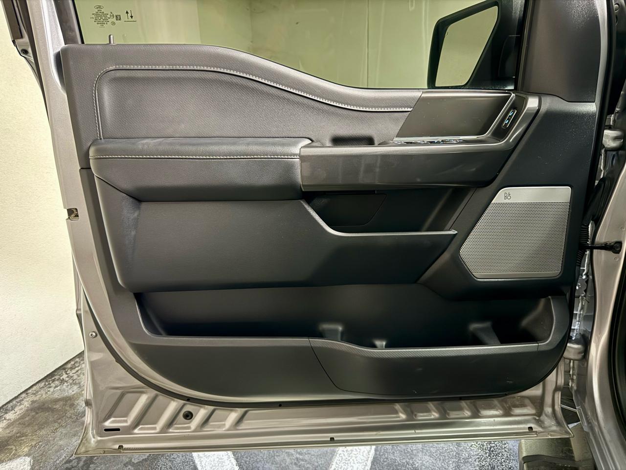 Ford F-150 4WD SuperCrew 145" XLT 2023