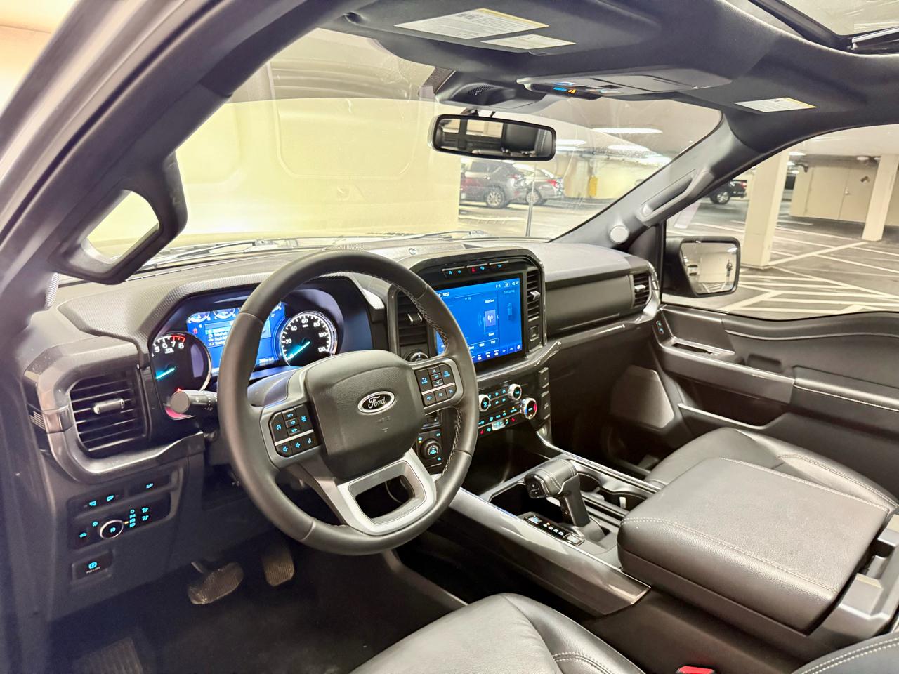 Ford F-150 4WD SuperCrew 145" XLT 2023