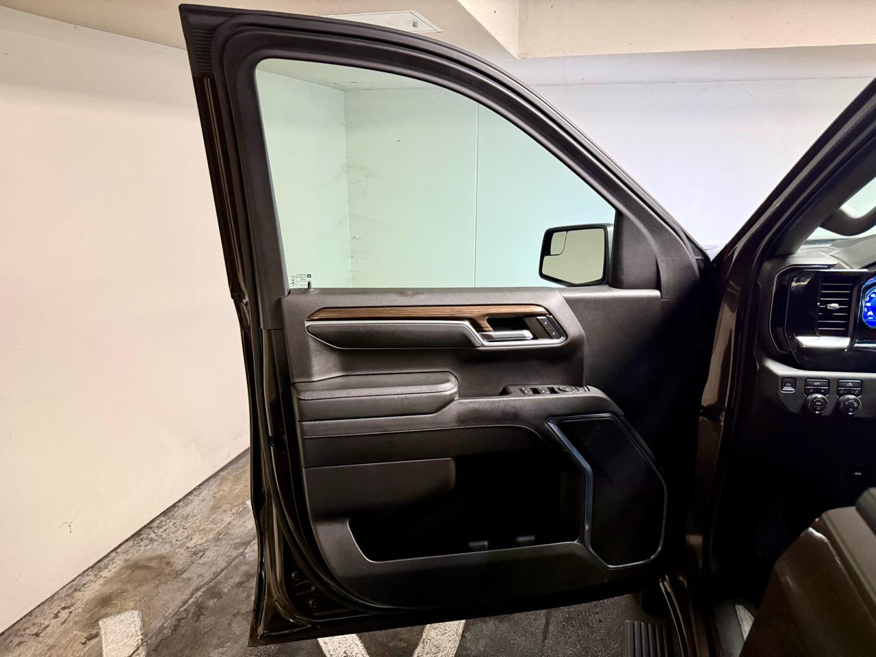 Chevrolet Silverado 1500 4WD Crew Cab 147" LT w/2FL 2023