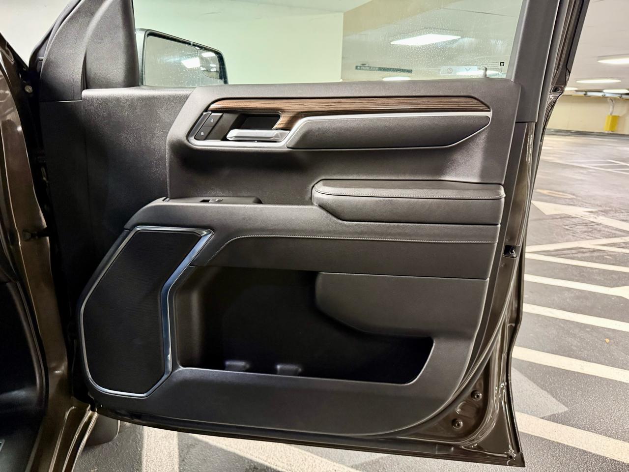 Chevrolet Silverado 1500 4WD Crew Cab 147" LT w/2FL 2023