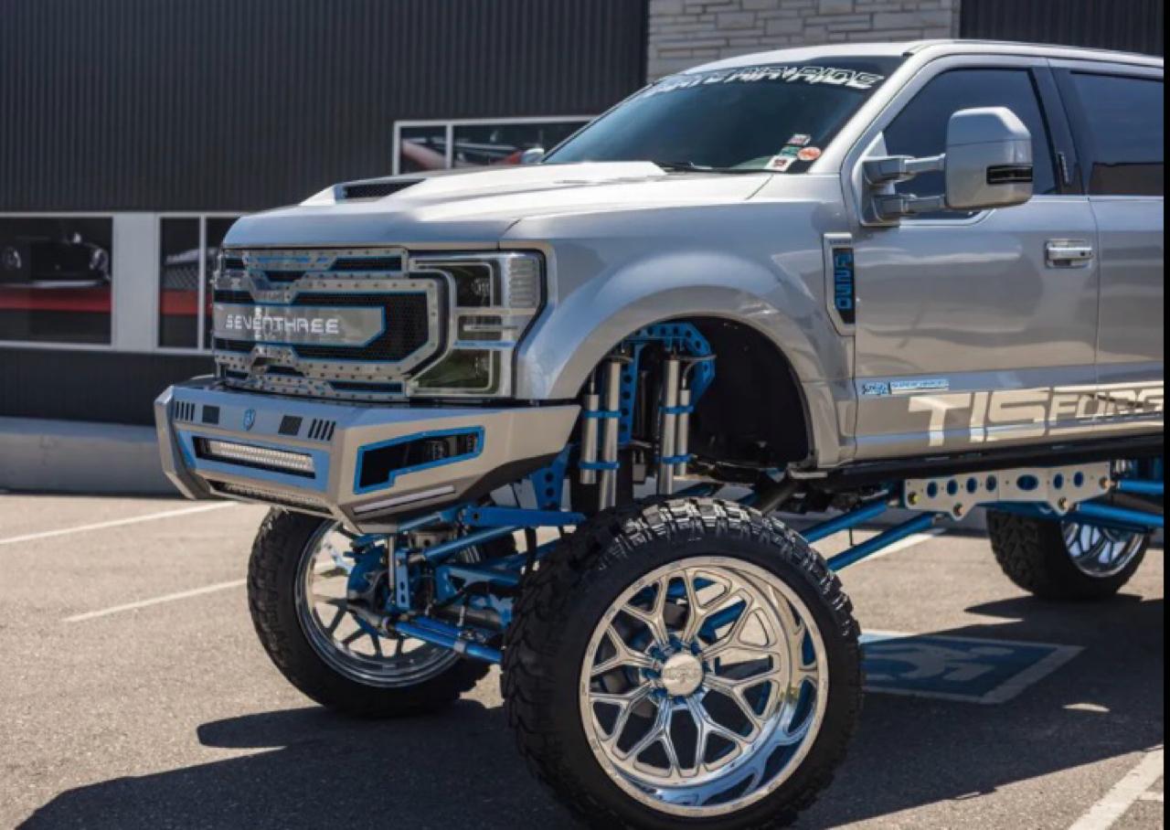 Ford Super Duty F-250 SRW Lariat 4WD Crew Cab 8' Box 2020