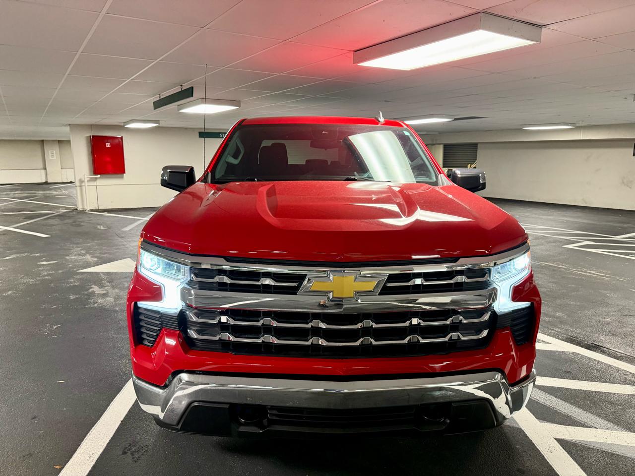 Chevrolet Silverado 1500 4WD Crew Cab 147" LT w/1LT 2024