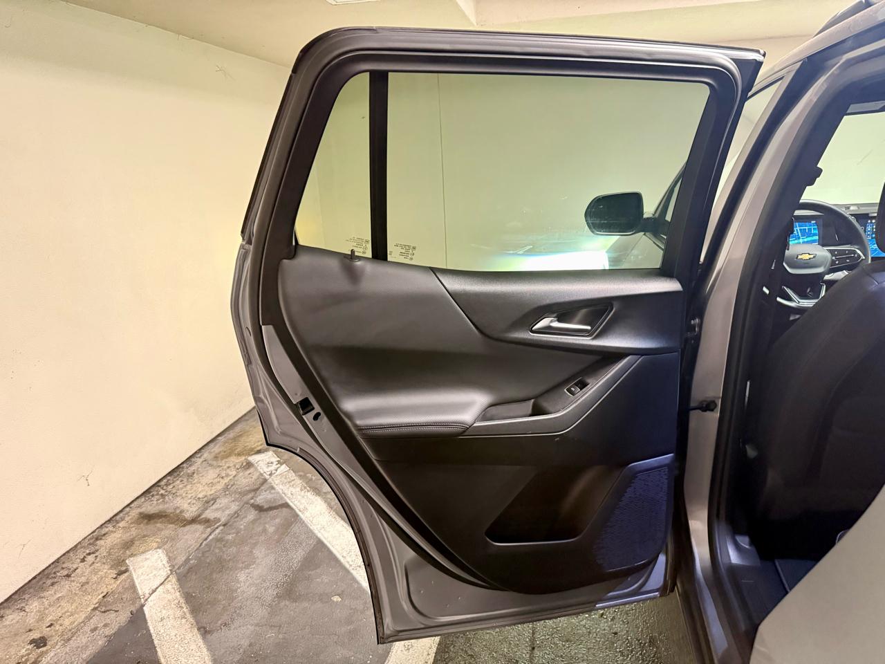 Chevrolet Equinox FWD 4dr LT w/1LT 2025